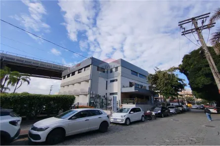 Sala Comercial para alugar, 498m² no Enseada do Suá, Vitória