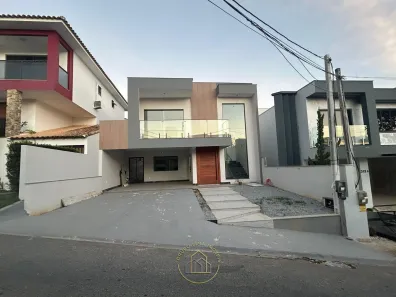 Casa com 5 Quartos à venda, 194m² no Lagoa, Macaé