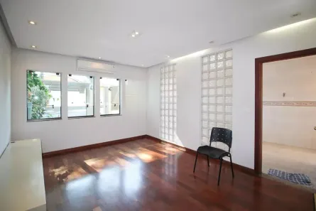 Casa com 3 Quartos à venda, 144m² no Planalto Paulista, São Paulo