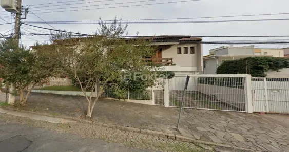 Casa com 3 Quartos à venda, 309m² no Jardim do Salso, Porto Alegre