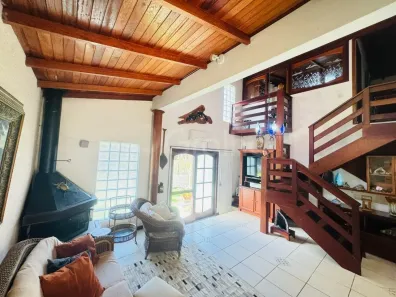 Casa com 5 Quartos à venda, 250m² no Daniela, Florianópolis