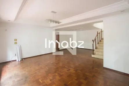 Casa com 3 Quartos à venda, 260m² no Vila Cordeiro, São Paulo