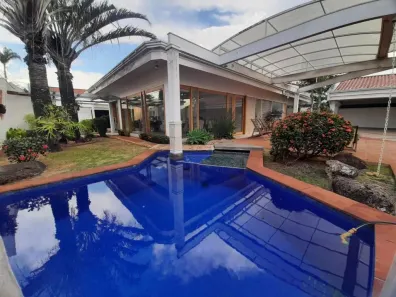 Casa de Condomínio com 4 Quartos à venda, 500m² no Iate Clube de Americana, Americana