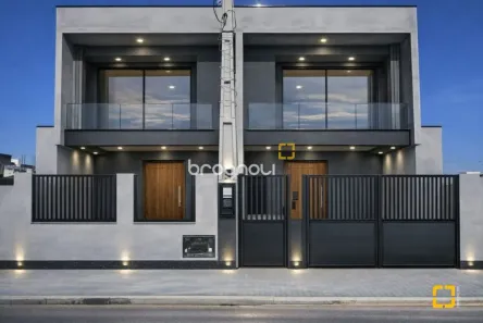 Casa com 3 Quartos à venda, 161m² no Sertão do Maruim, São José
