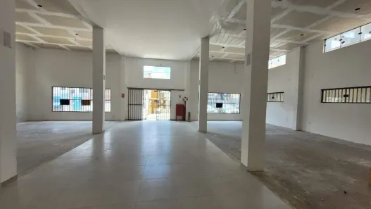 Sala Comercial para alugar, 290m² no Centro, Campo Limpo Paulista