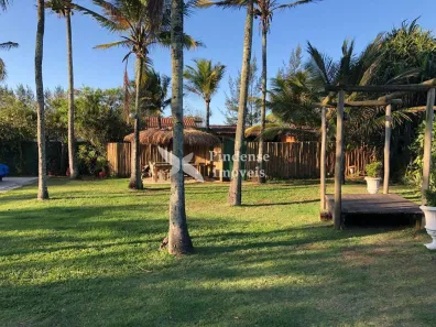 Casa com 3 Quartos à venda, 300m² no Praia da Baleia, Serra