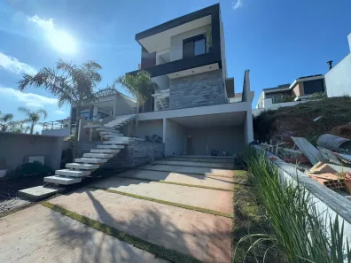 Casa de Condomínio com 3 Quartos à venda, 201m² no Cézar de Souza, Mogi das Cruzes
