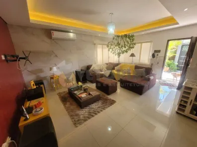 Sobrado com 3 Quartos à venda, 250m² no Balneário Recanto do Sol, Caraguatatuba