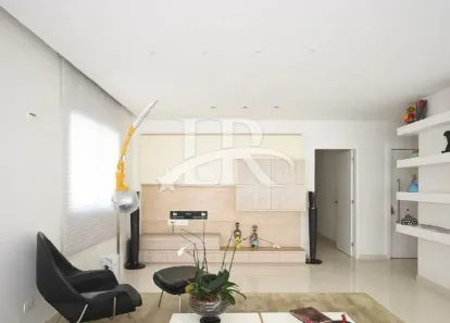 Flat com 3 Quartos para alugar, 190m² no Vila Suzana, São Paulo