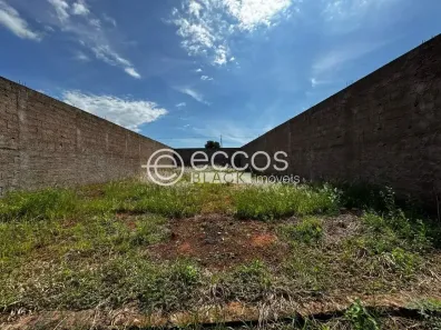 Lote/Terreno à venda, 250m² no Parque das Laranjeiras, Uberaba