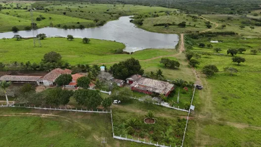 Fazenda/Sítio com 10 Quartos à venda, 4100000m² no , Macaíba