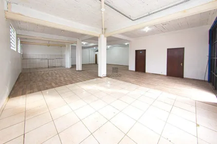 Ponto Comercial para alugar, 193m² no Pinheiro Machado, Santa Maria