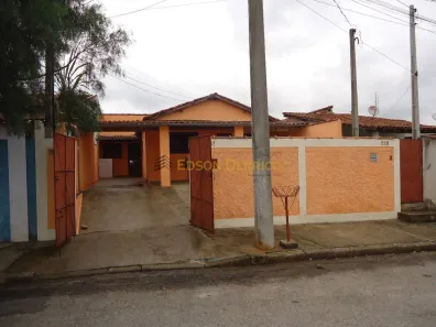 Casa com 4 Quartos à venda, 160m² no Triângulo, Pindamonhangaba