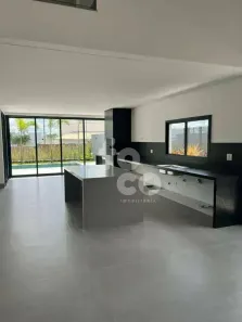 Casa de Condomínio com 4 Quartos à venda, 285m² no Morada da Colina, Uberlândia