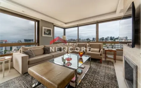 Apartamento com 3 Quartos à venda, 138m² no Auxiliadora, Porto Alegre