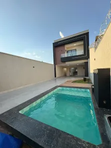 Casa com 4 Quartos à venda, 158m² no Jardim Petrópolis, Goiânia