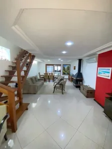 Casa com 2 Quartos à venda, 182m² no Sarandi, Porto Alegre