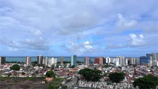 Apartamento com 2 Quartos à venda, 53m² no Pajuçara, Maceió