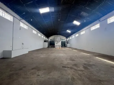 Galpão/Depósito/Armazém para alugar, 703m² no Vila João Jorge, Campinas