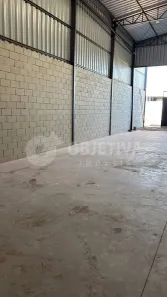 Galpão/Depósito/Armazém para alugar, 200m² no Minas Gerais, Uberlândia