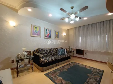 Apartamento com 2 Quartos à venda, 75m² no Vila Ipiranga, Porto Alegre