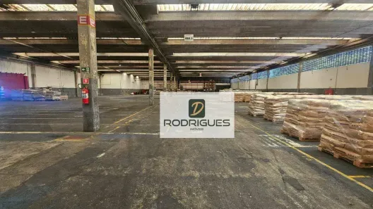 Galpão/Depósito/Armazém para alugar, 3000m² no Vila Nogueira, Diadema