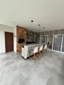 Casa com 4 Quartos para alugar, 400m² no Areias, Camboriú