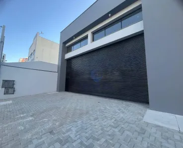 Sala Comercial para alugar, 210m² no Jardim Santa Helena, Suzano