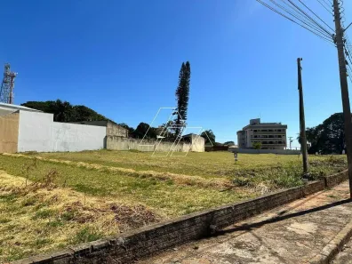 à venda, 675m² no Senador Salgado Filho, Marília