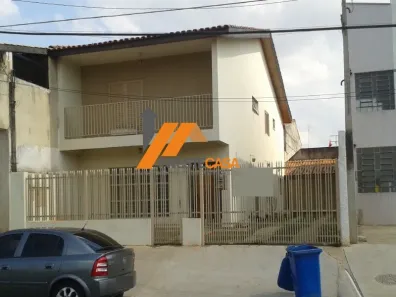 Sobrado com 3 Quartos à venda, 280m² no Parque das Laranjeiras, Sorocaba