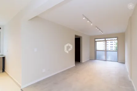 Apartamento com 2 Quartos à venda, 61m² no Centro, Curitiba