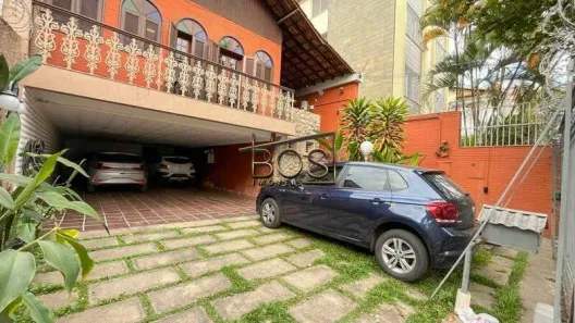 Casa com 7 Quartos à venda, 478m² no Serra, Belo Horizonte