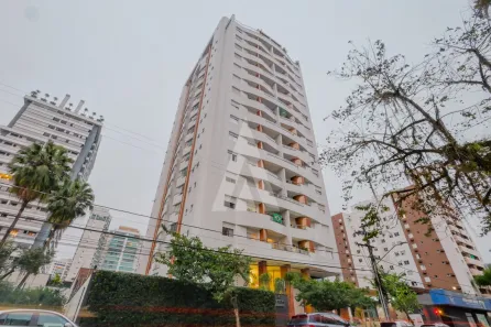 Apartamento com 3 Quartos para alugar, 127m² no Centro, Joinville