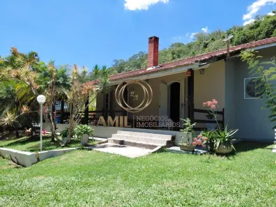 Fazenda/Sítio com 10 Quartos para alugar, 980m² no Jardim Costão, Santa Branca
