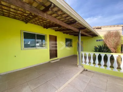 Casa com 3 Quartos à venda, 87m² no Manoel Valinhas, Divinópolis