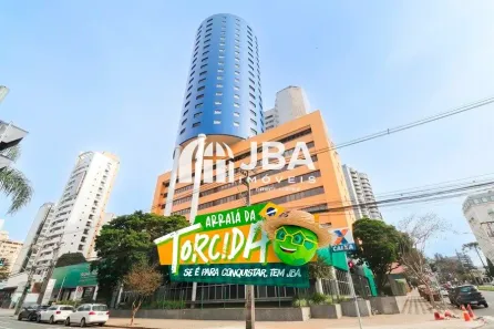Imóvel Comercial à venda, 61m² no Batel, Curitiba