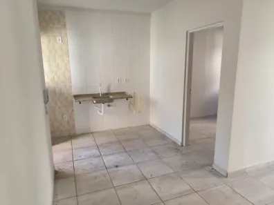 Casa com 2 Quartos para alugar, 45m² no Chácara Pantanal Engenho Velho, Mogi Guaçu