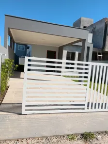 Casa com 3 Quartos à venda, 130m² no São João do Rio Vermelho, Florianópolis