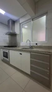 Apartamento com 3 Quartos para alugar, 111m² no Zona 01, Maringá