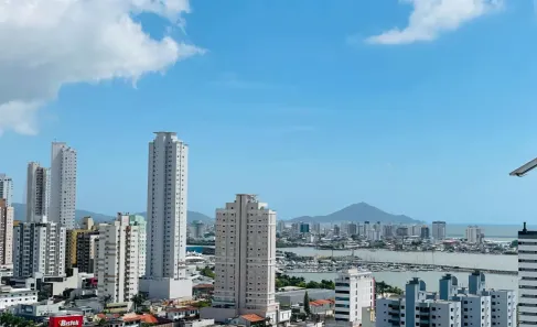 Apartamento com 2 Quartos à venda, 90m² no Fazenda, Itajaí