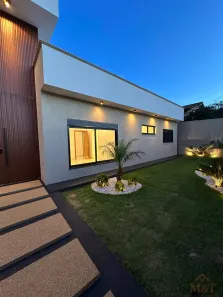 Casa com 4 Quartos à venda, 225m² no Jardim Presidente, Goiânia