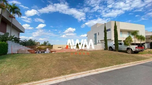 Lote/Terreno à venda, 587m² no Loteamento Alphaville Residencial, Goiânia