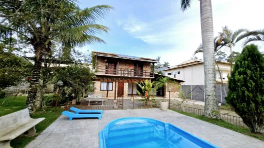 Fazenda/Sítio com 3 Quartos à venda, 238m² no Previdenciários, Juiz de Fora