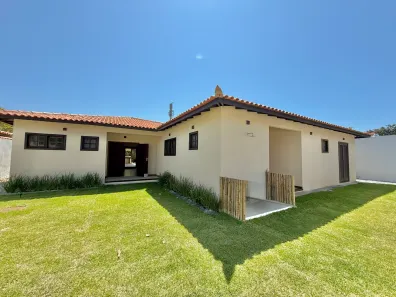 Casa com 4 Quartos à venda, 242m² no São José, Armação dos Búzios