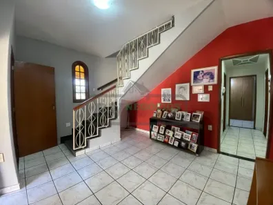Casa com 4 Quartos à venda, 240m² no Bonfim, Juiz de Fora