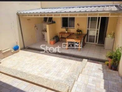 Casa com 3 Quartos à venda, 70m² no Parque Jambeiro, Campinas