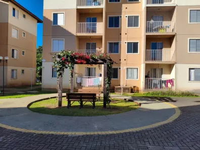 Apartamento com 3 Quartos à venda, 75m² no Uvaranas, Ponta Grossa
