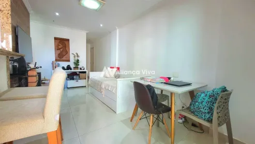 Flat com 1 Quarto à venda, 47m² no Lagoa, Rio de Janeiro