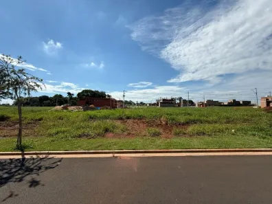 Lote/Terreno à venda, 273m² no Parque Residencial Damha, Araraquara