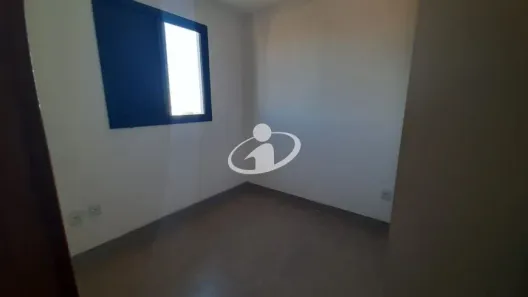 Apartamento com 2 Quartos para alugar, 60m² no Segismundo Pereira, Uberlândia